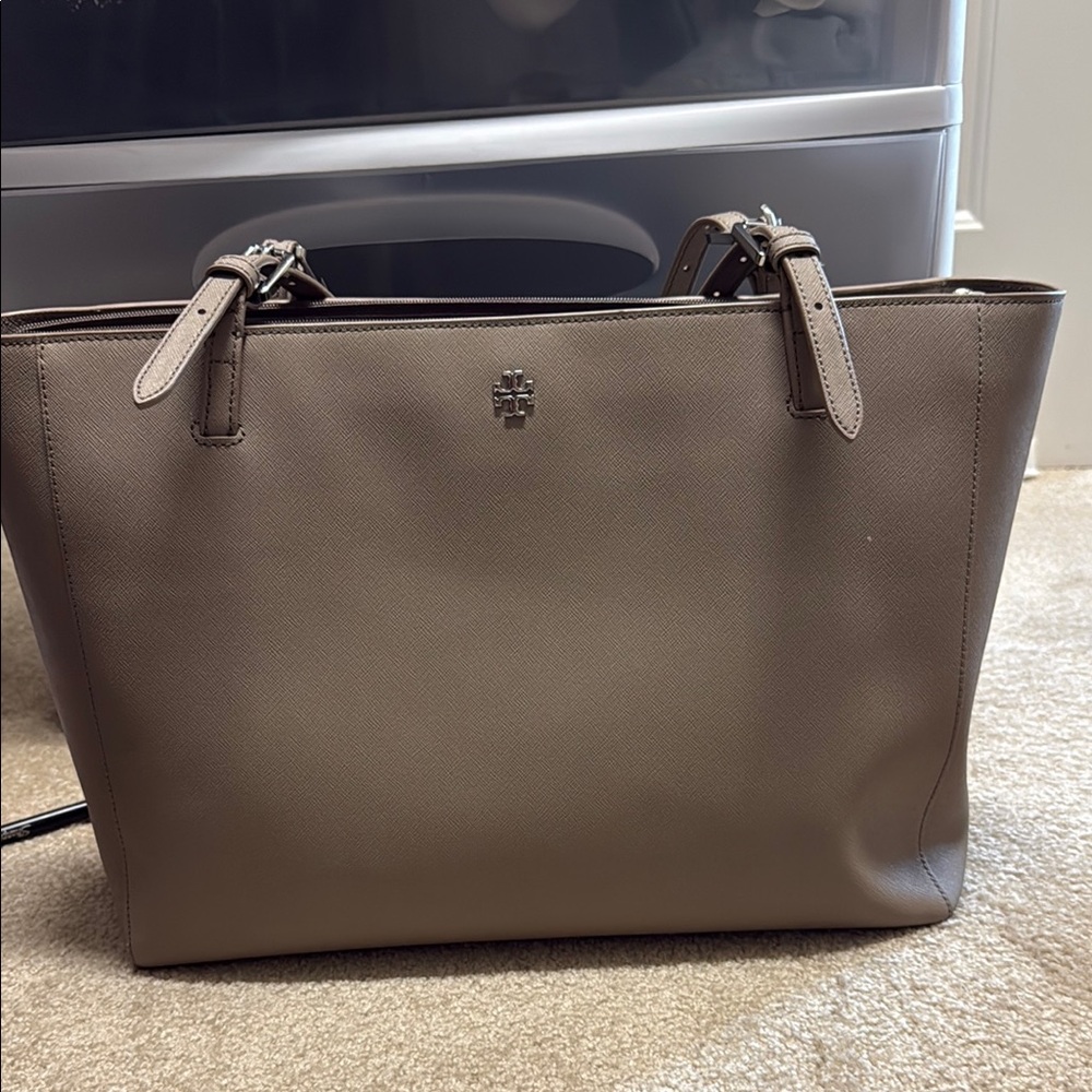 NWOT Tory Burch Brown Tote Bag with matching wallets